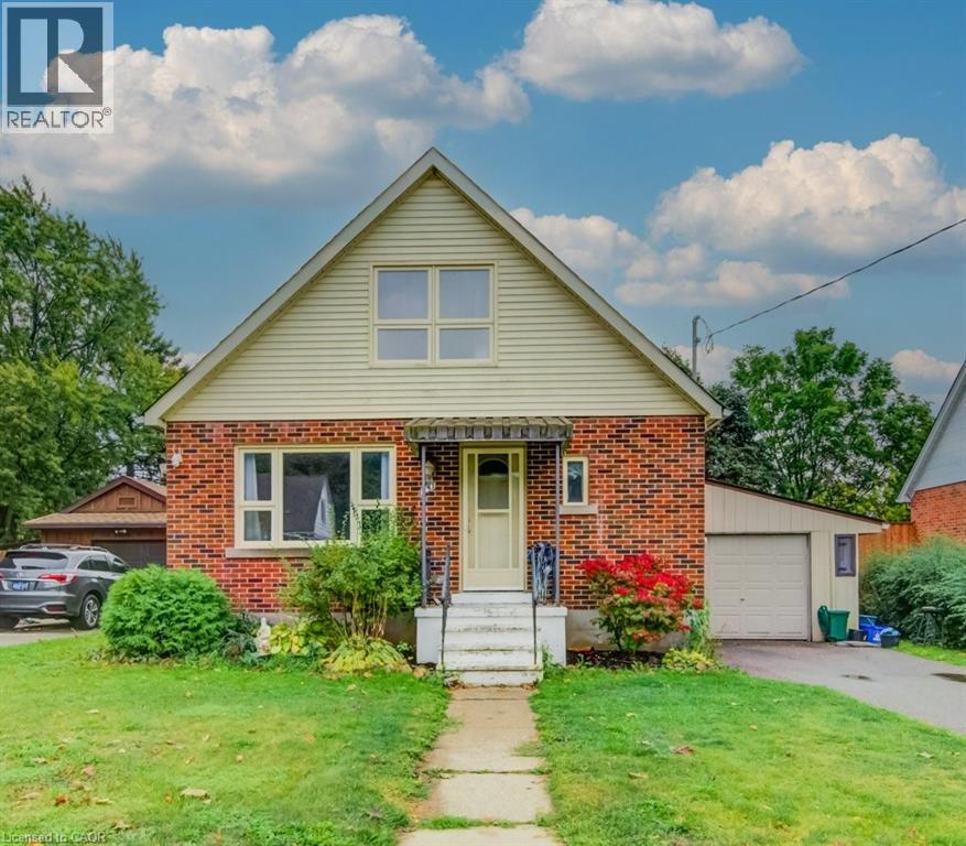 241 Neilson Avenue, Waterloo, Ontario  N2J 2M2 - Photo 1 - 40772777