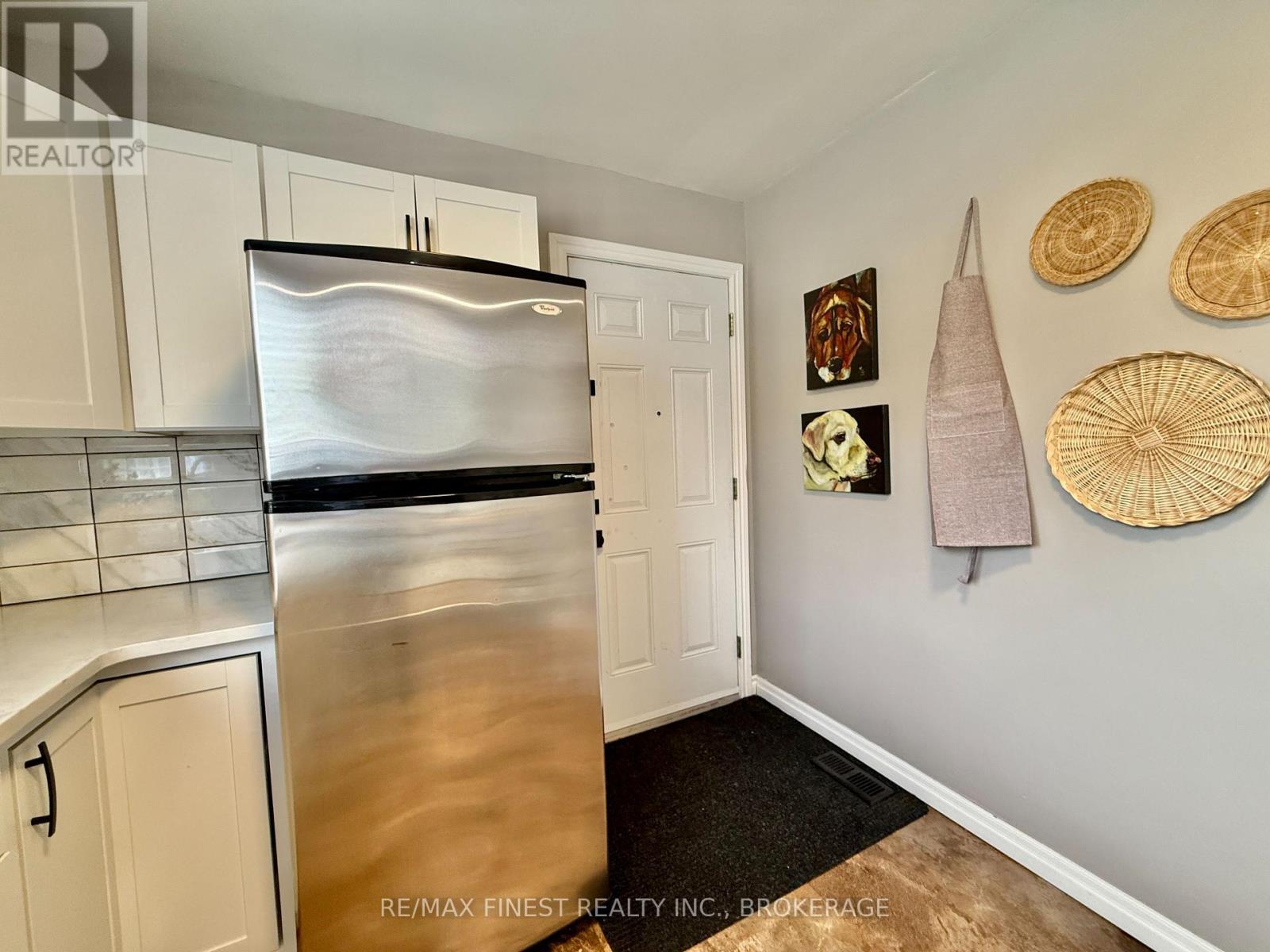 42 Drennan Street, Kingston, Ontario  K7K 2S1 - Photo 10 - X12421515