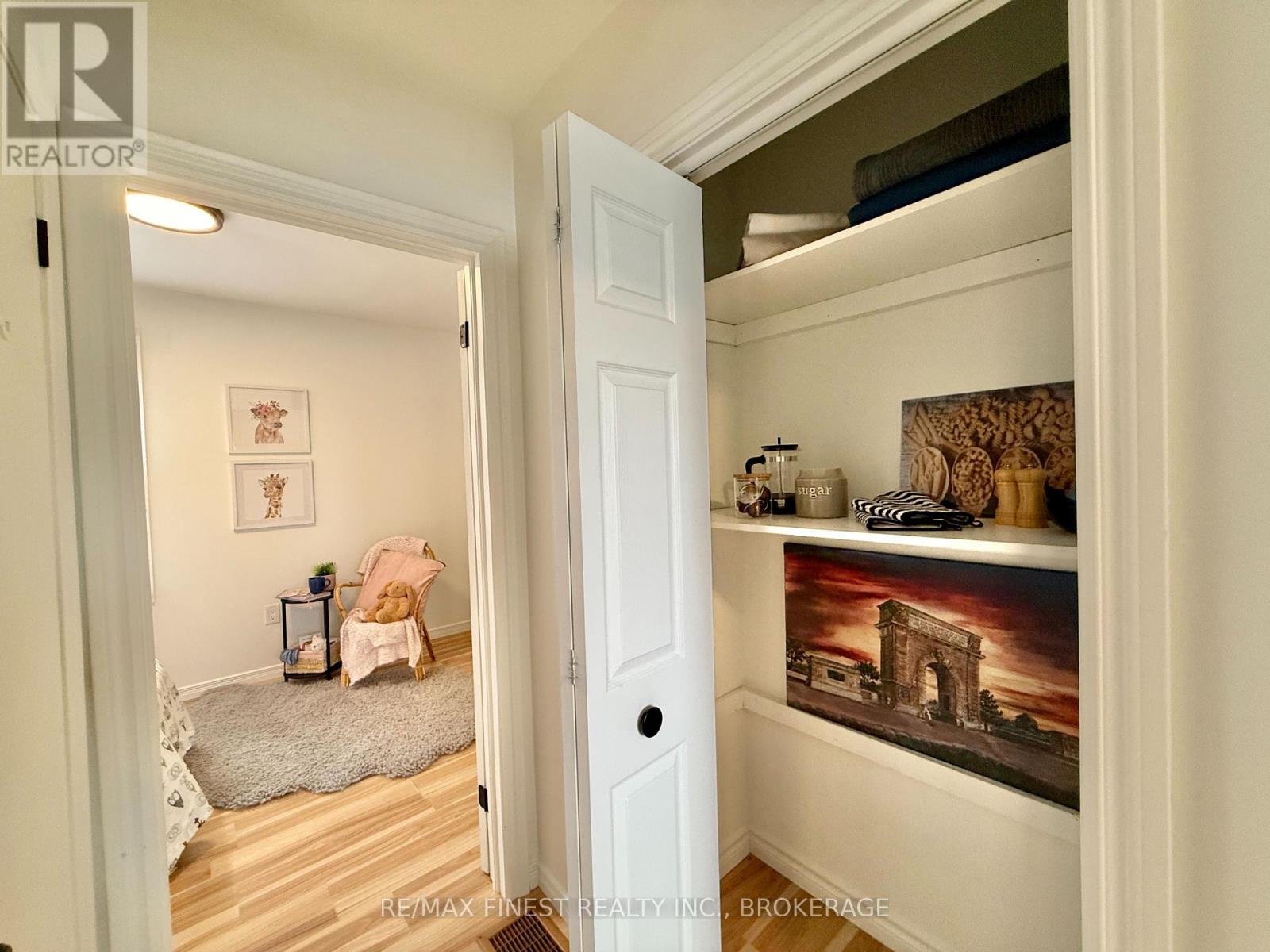 42 Drennan Street, Kingston, Ontario  K7K 2S1 - Photo 12 - X12421515