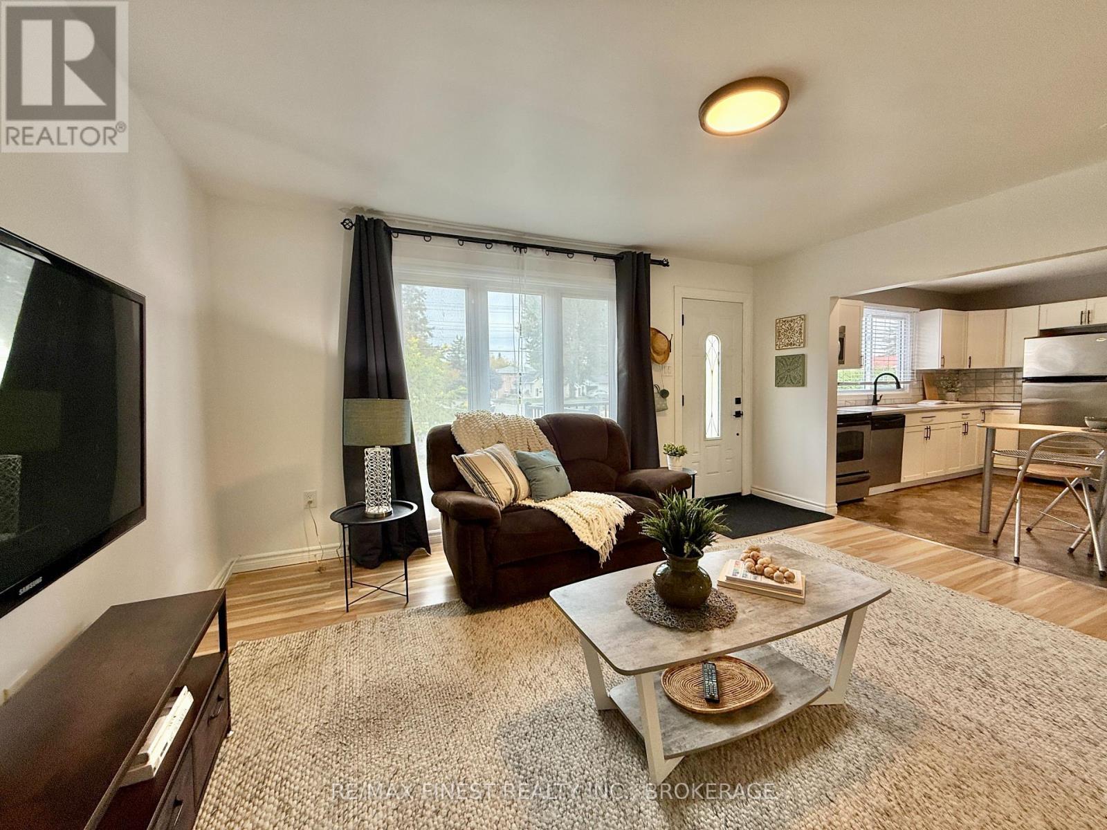 42 Drennan Street, Kingston, Ontario  K7K 2S1 - Photo 14 - X12421515