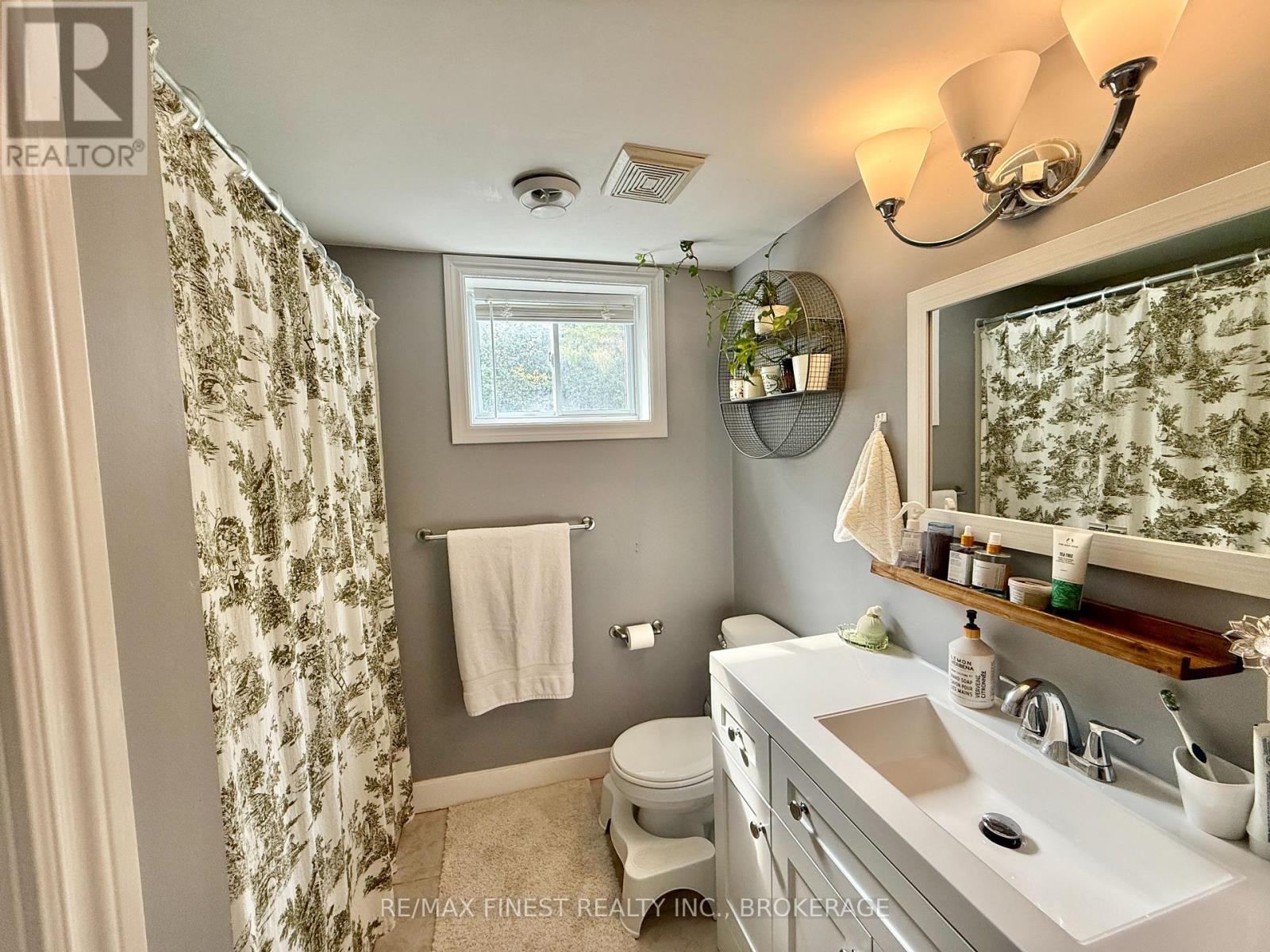 42 Drennan Street, Kingston, Ontario  K7K 2S1 - Photo 28 - X12421515