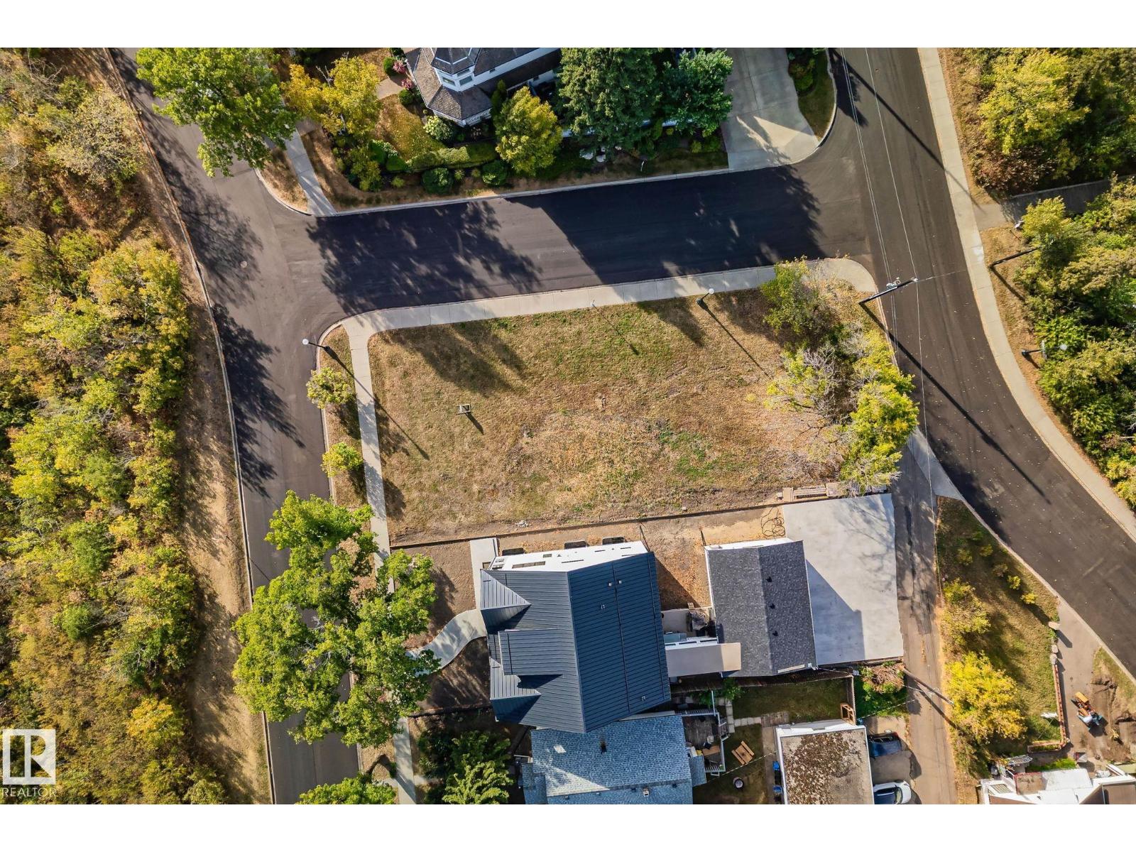 7780 Jasper Av Nw, Edmonton, Alberta  T5H 3R8 - Photo 9 - E4458552