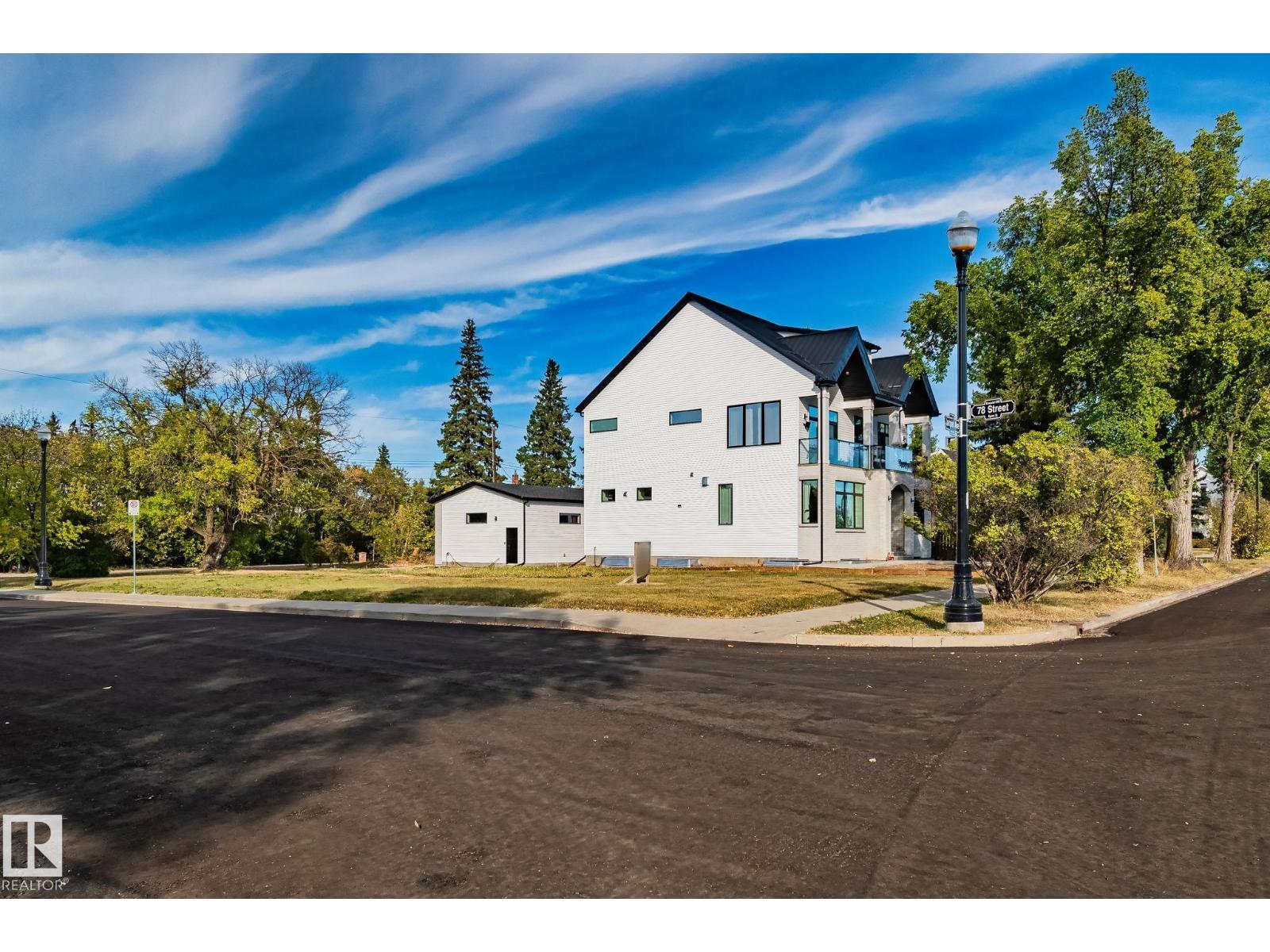 7780 Jasper Av Nw, Edmonton, Alberta  T5H 3R8 - Photo 21 - E4458552