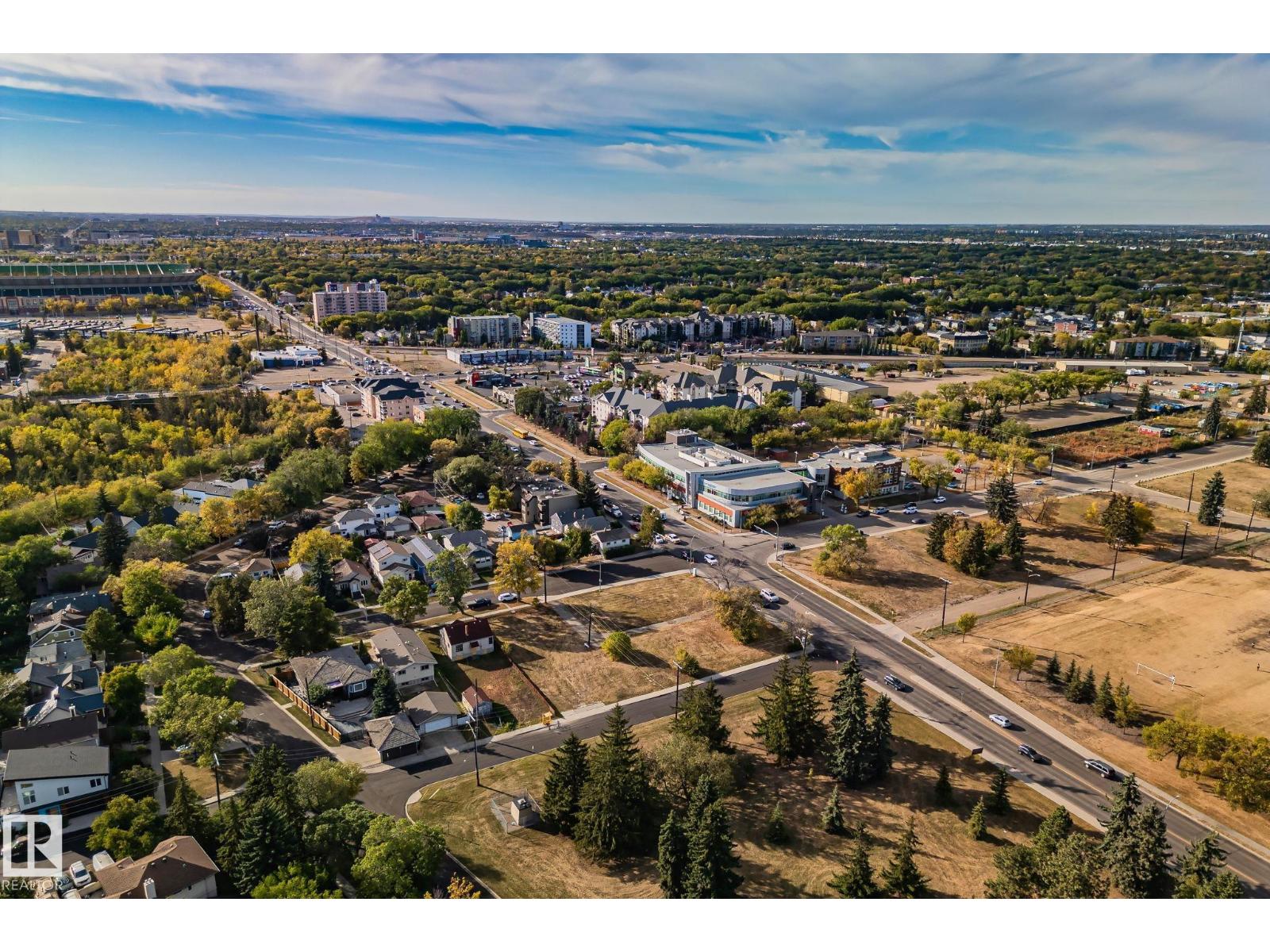 7780 Jasper Av Nw, Edmonton, Alberta  T5H 3R8 - Photo 5 - E4458552