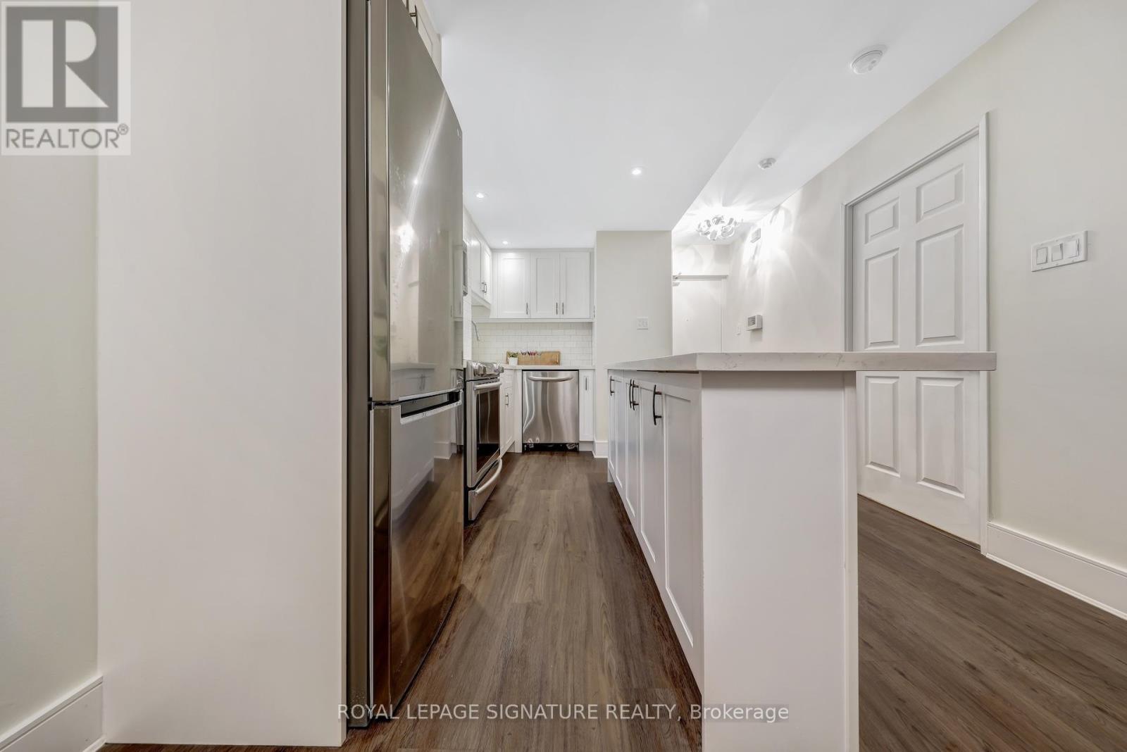 310 - 88 Charles Street E, Toronto, Ontario  M4Y 2W7 - Photo 5 - C12386041