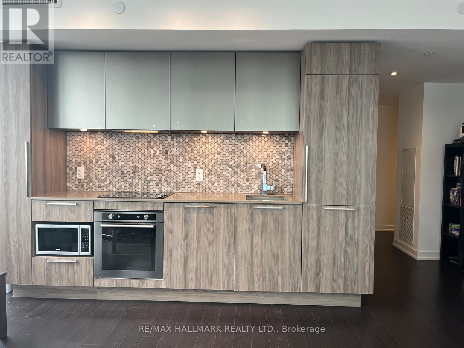 4003 - 85 Wood Street, Toronto, Ontario  M4Y 0E8 - Photo 10 - C12421448