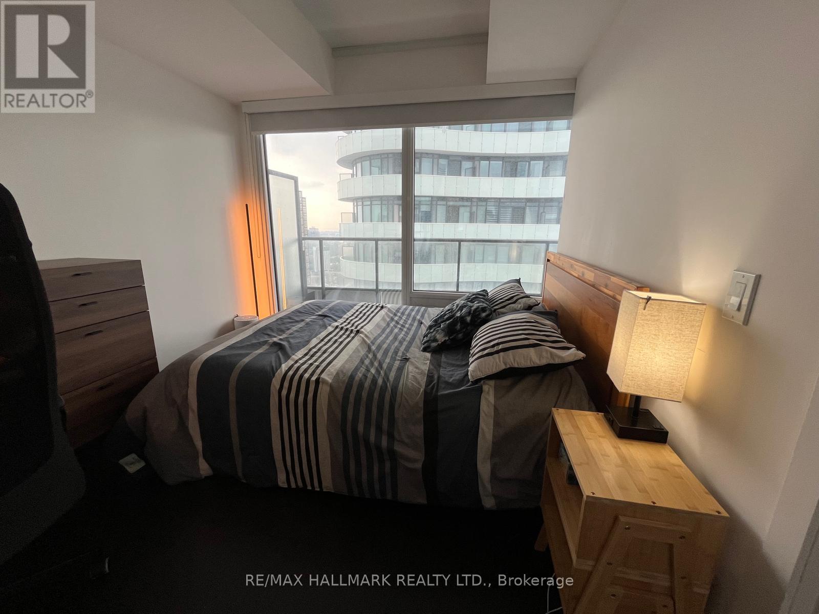 4003 - 85 Wood Street, Toronto, Ontario  M4Y 0E8 - Photo 12 - C12421448