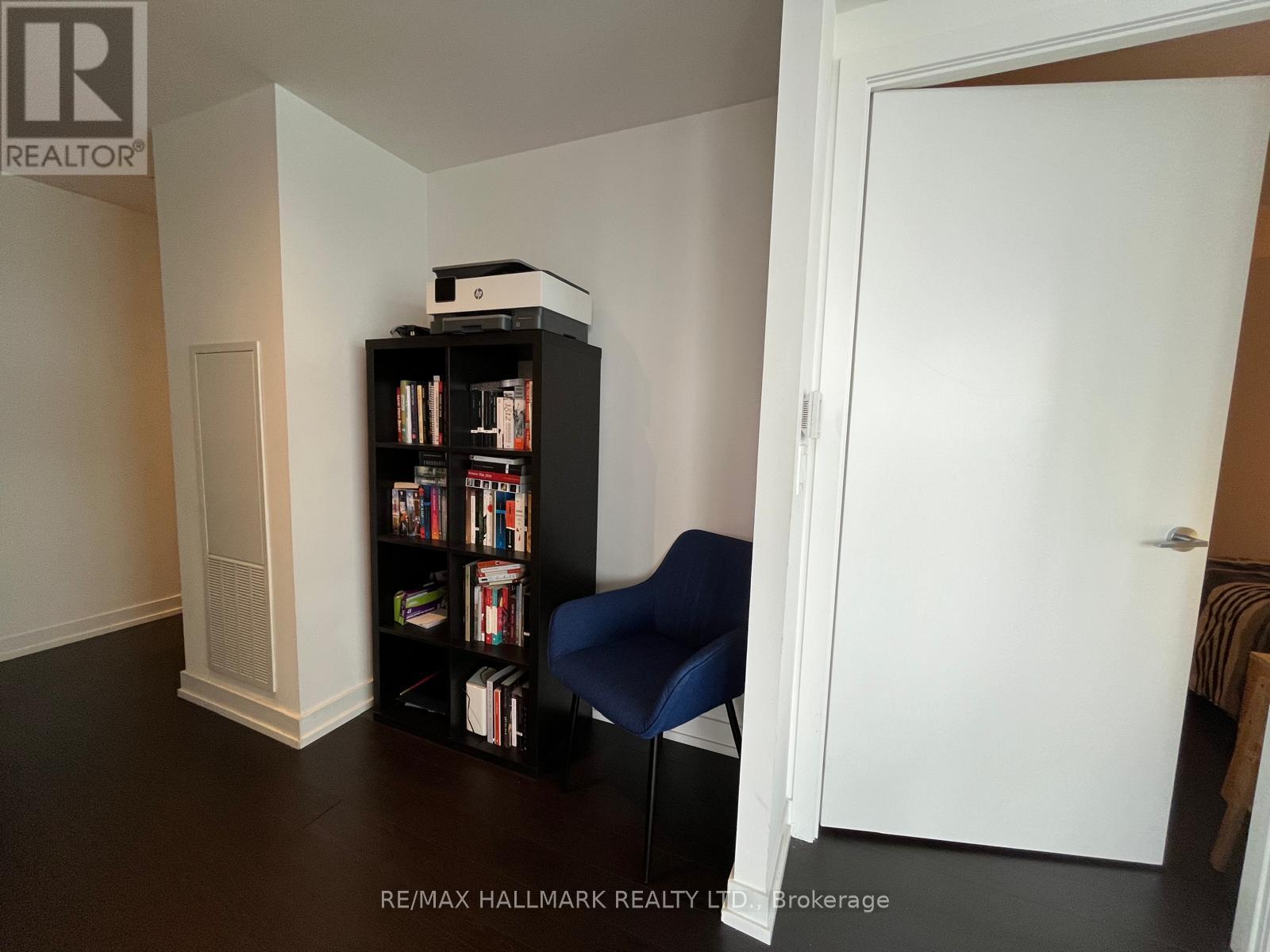 4003 - 85 Wood Street, Toronto, Ontario  M4Y 0E8 - Photo 20 - C12421448