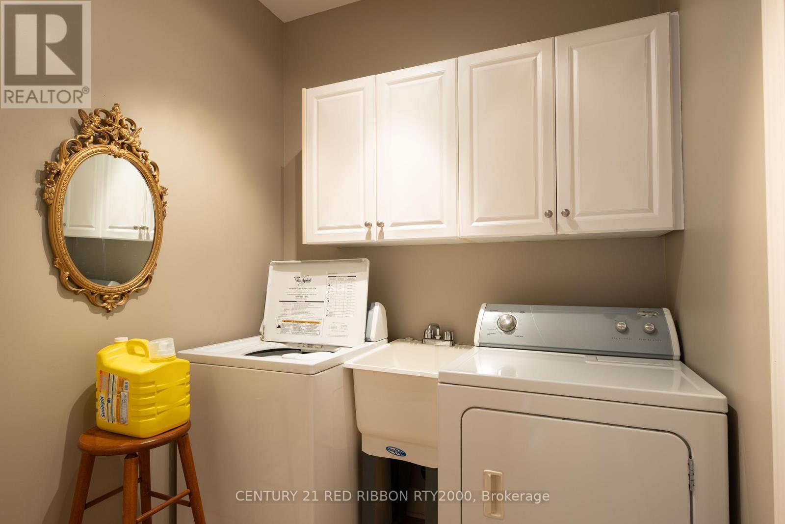 258 Deruiter Drive, Strathroy-Caradoc, Ontario  N7G 4H8 - Photo 26 - X12421640