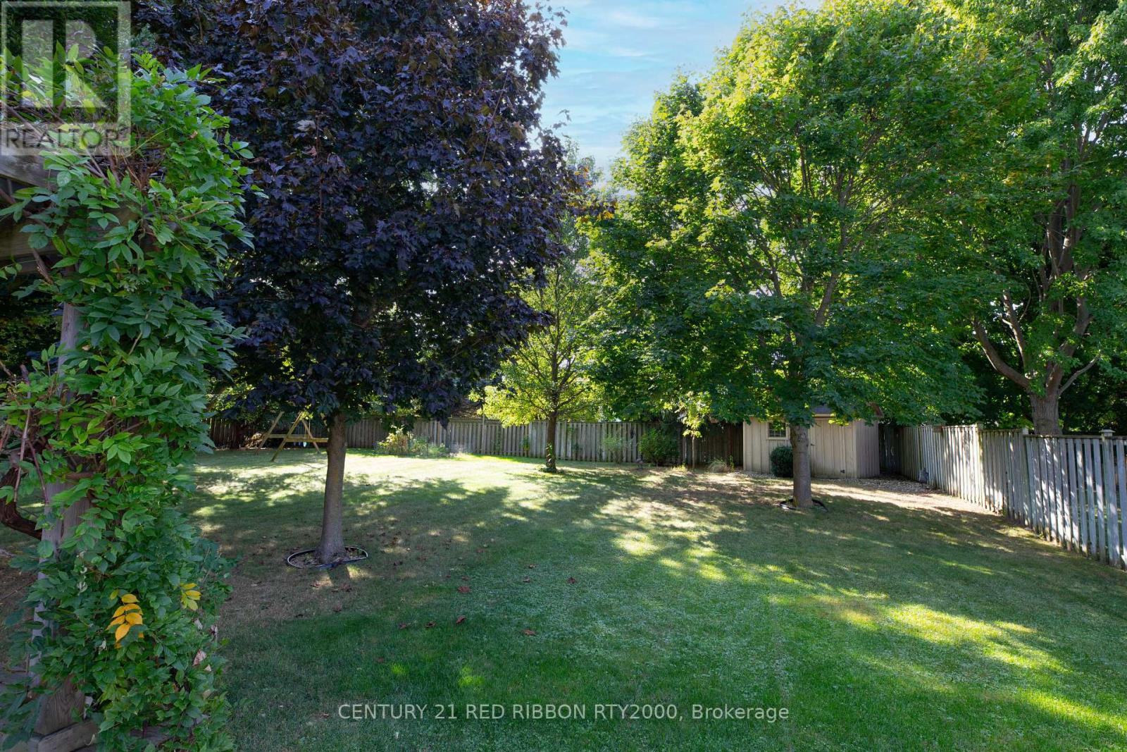 258 Deruiter Drive, Strathroy-Caradoc, Ontario  N7G 4H8 - Photo 42 - X12421640