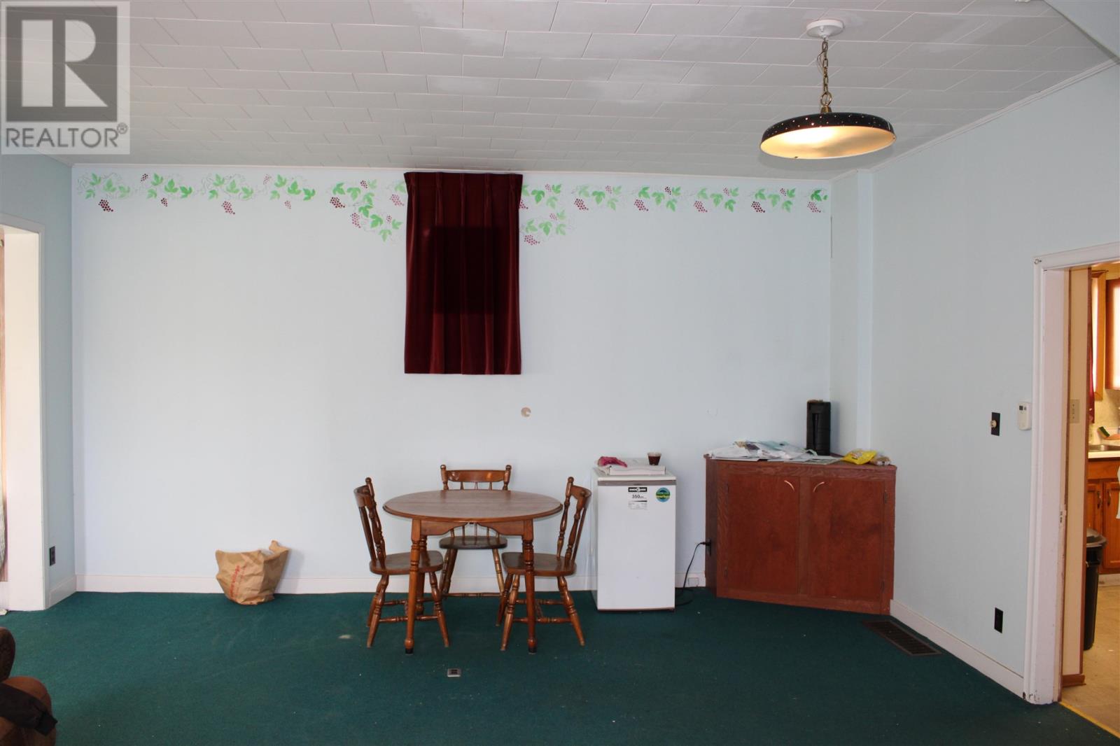 811 Isabella St E, Thunder Bay, Ontario  P7E 5B3 - Photo 7 - TB252720