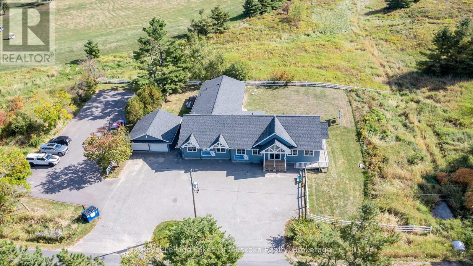 1008 South Monck Drive, Bracebridge, Ontario  P1L 1W8 - Photo 37 - X12421602