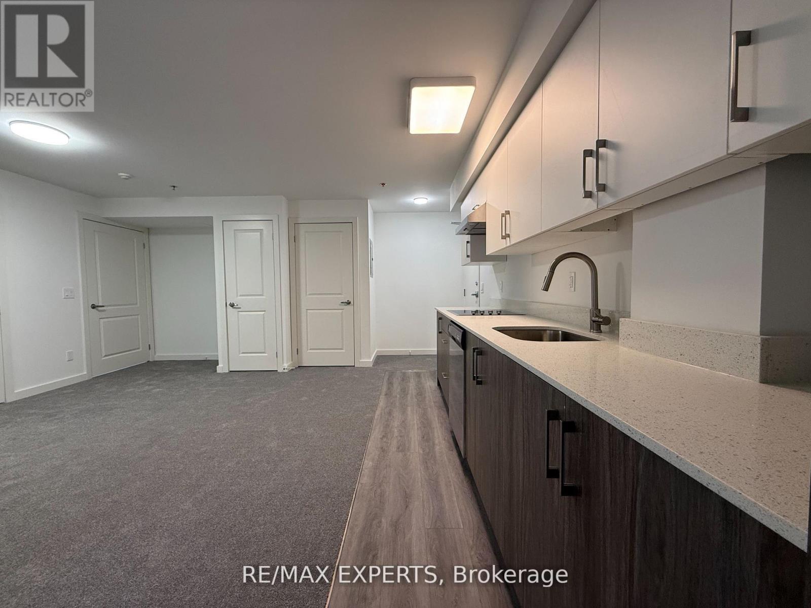 104 - 45 Connaught Avenue, Toronto, Ontario  M4L 2V8 - Photo 4 - E12421435