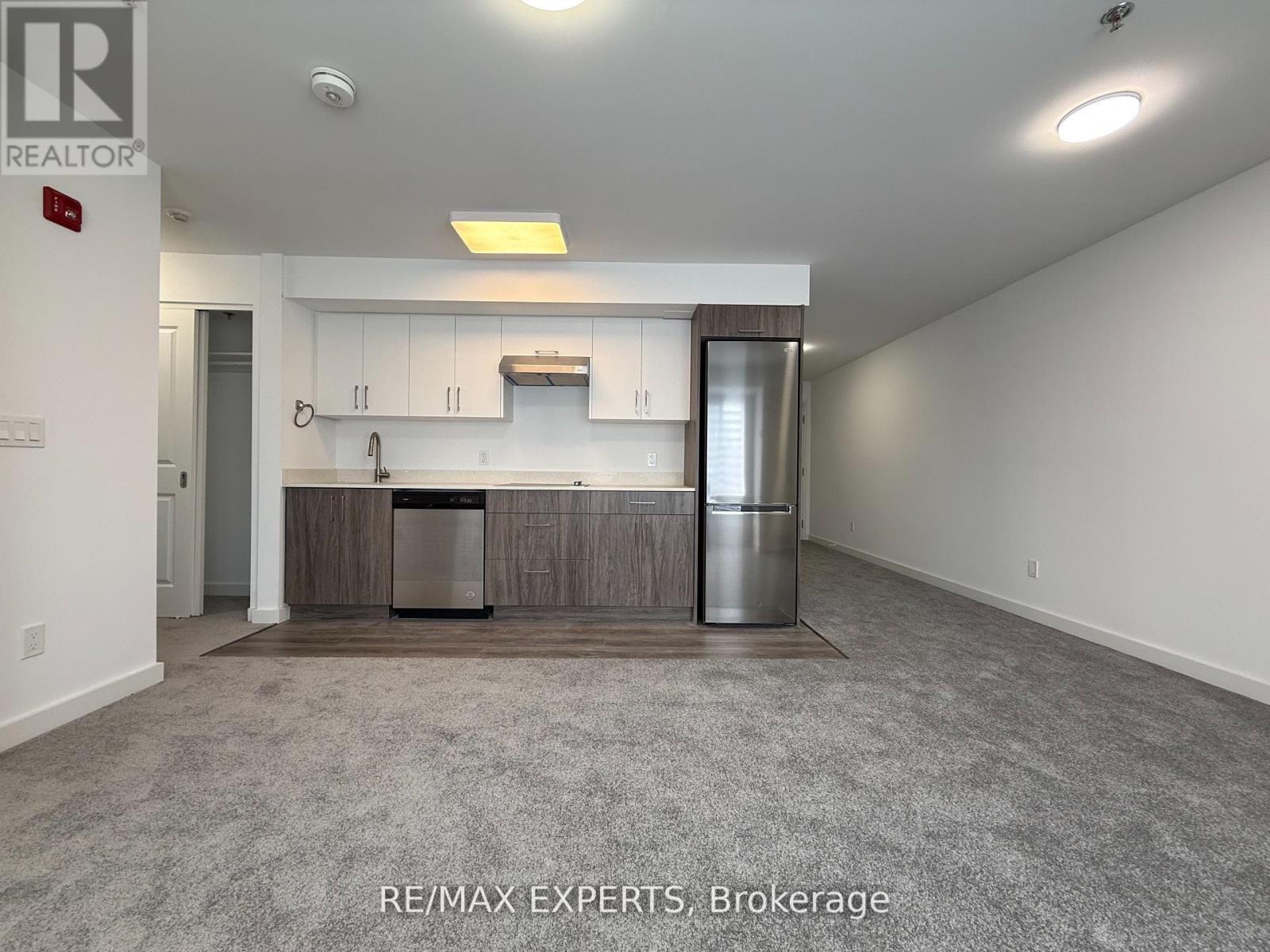 403 - 45 CONNAUGHT AVENUE, Toronto, Ontario