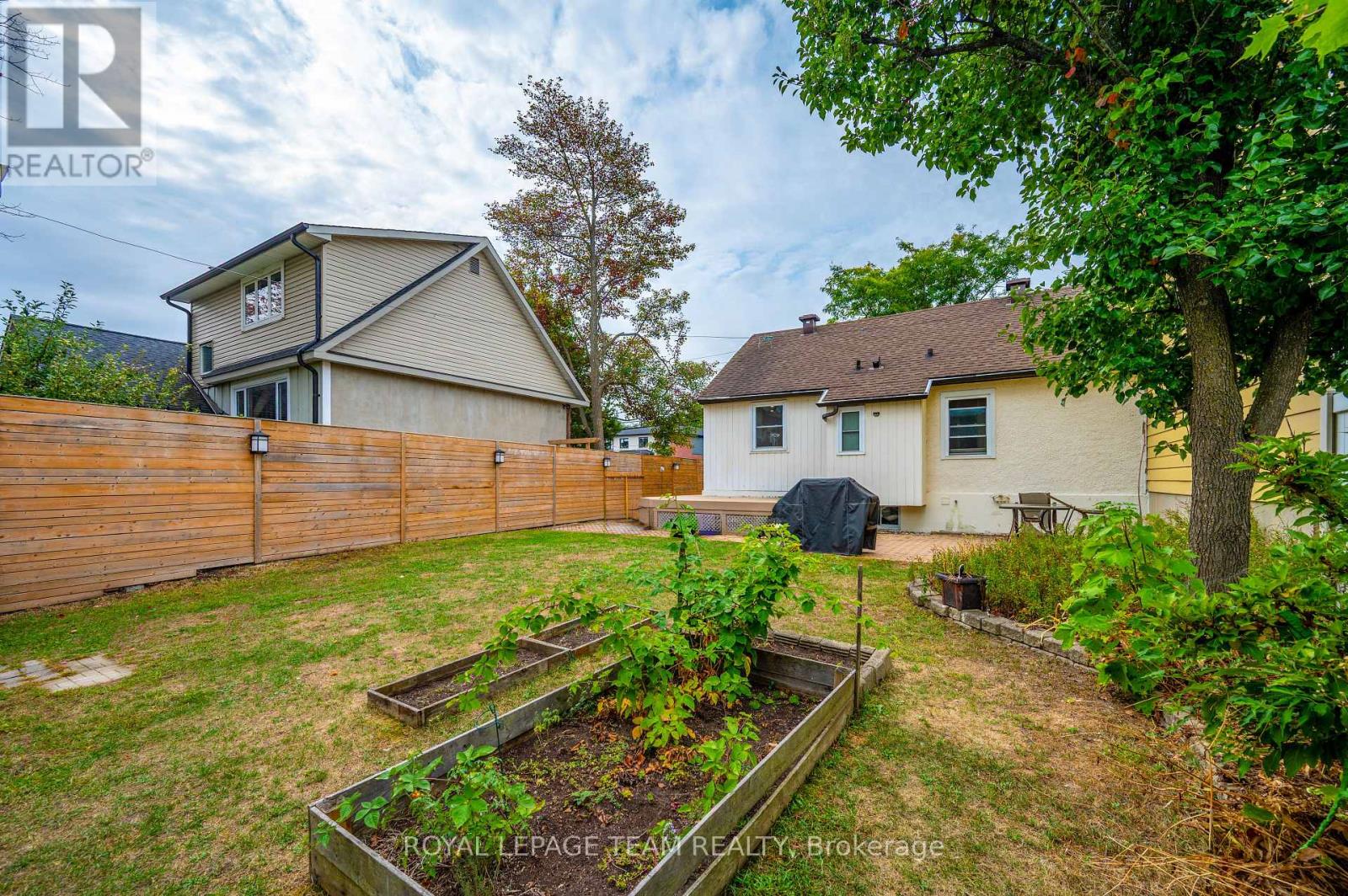 3771 Albion Road S, Ottawa, Ontario  K1T 1A6 - Photo 6 - X12420383