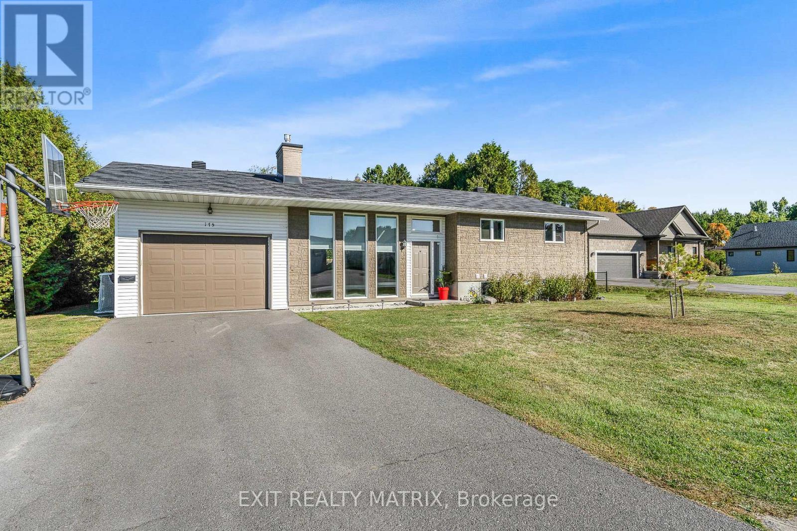 175 Roxanne Street, Clarence-Rockland, Ontario  K0A 1N0 - Photo 2 - X12421547