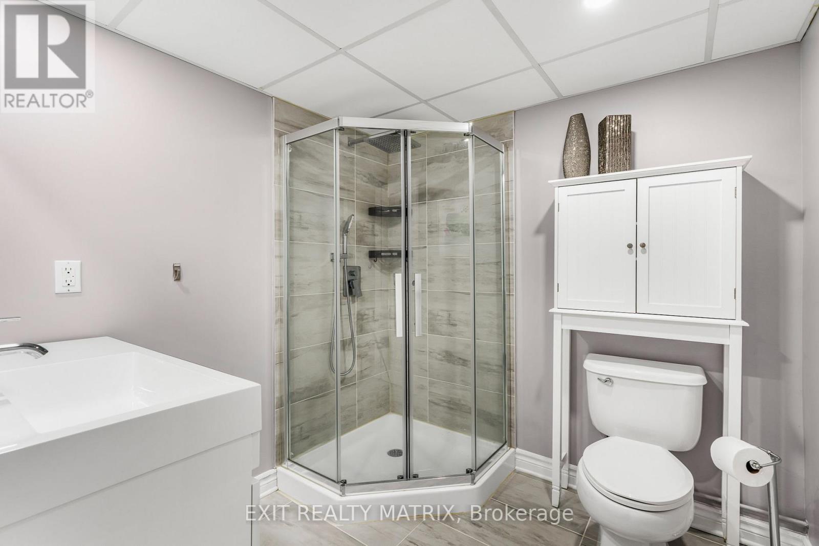 175 Roxanne Street, Clarence-Rockland, Ontario  K0A 1N0 - Photo 25 - X12421547
