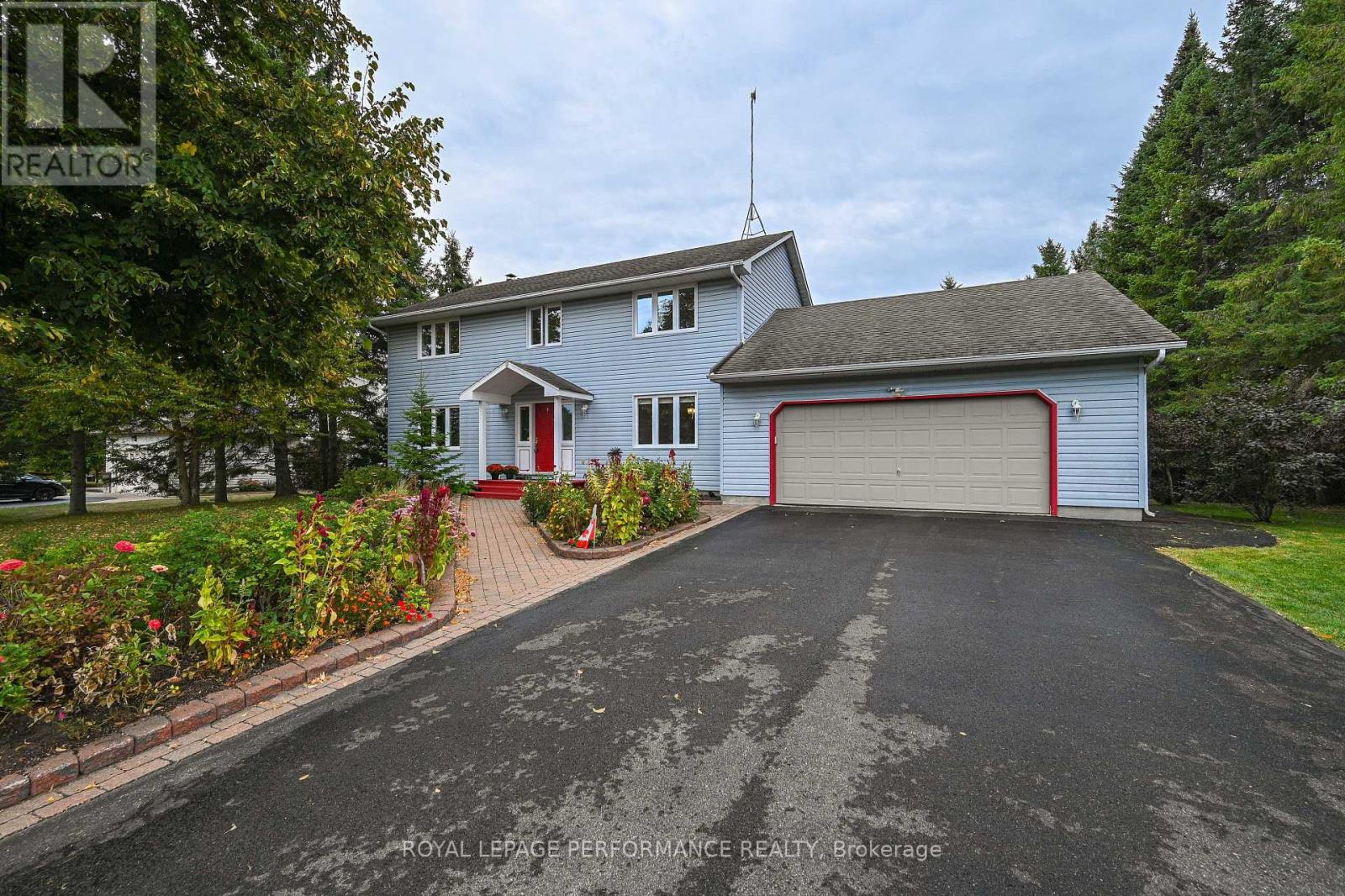 1524 BLUE ROCK AVENUE, ottawa, Ontario