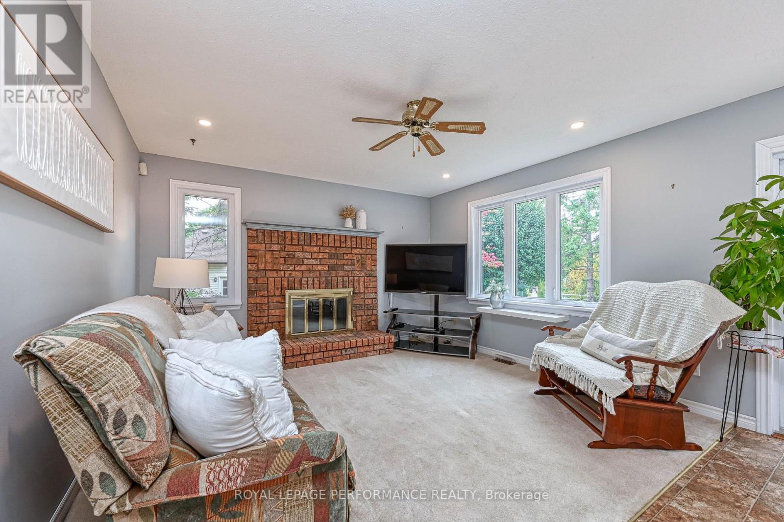 1524 Blue Rock Avenue, Ottawa, Ontario  K0A 2E0 - Photo 15 - X12421568