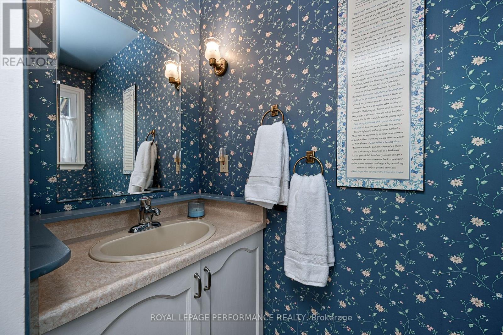 1524 Blue Rock Avenue, Ottawa, Ontario  K0A 2E0 - Photo 16 - X12421568