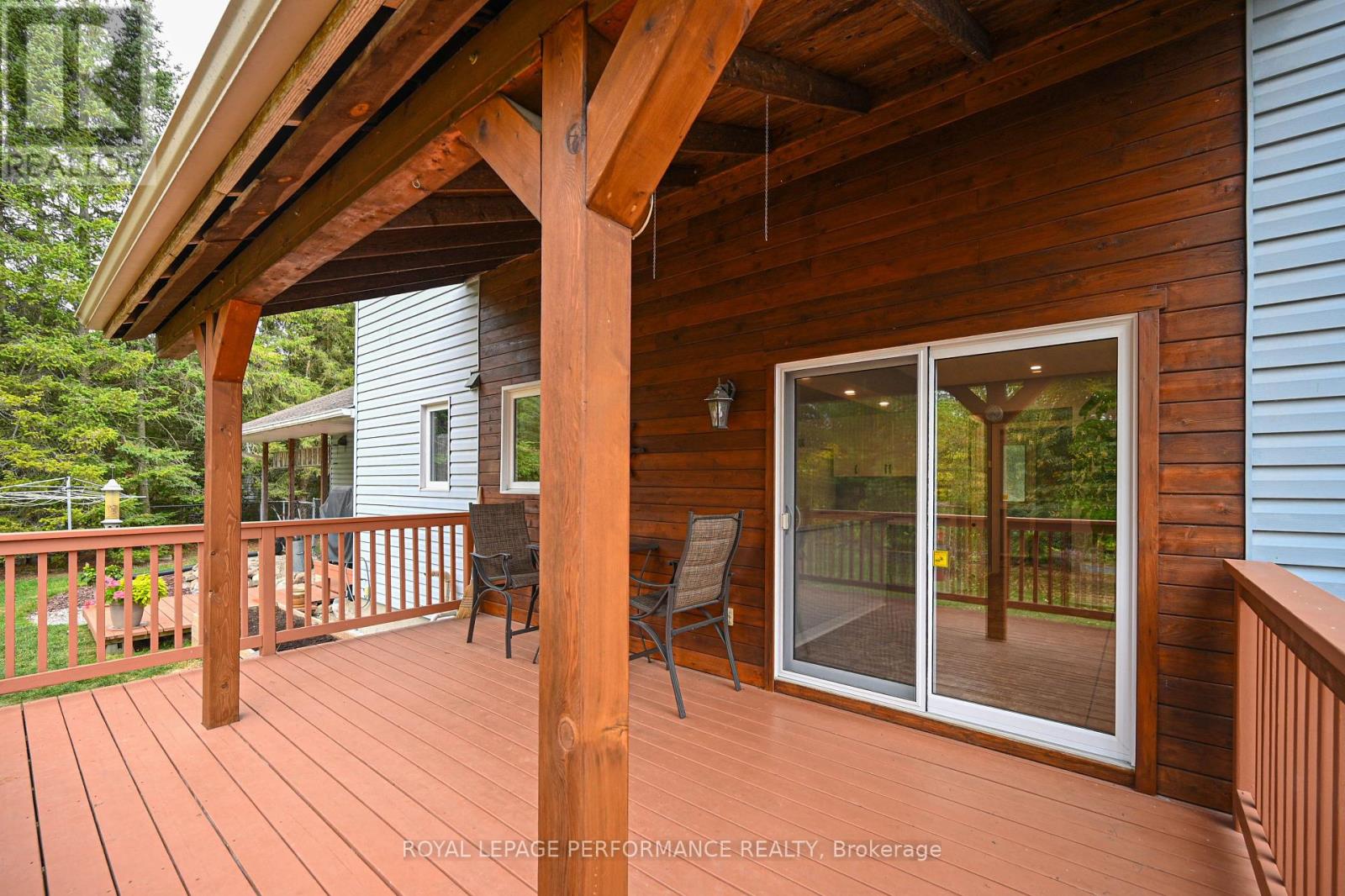 1524 Blue Rock Avenue, Ottawa, Ontario  K0A 2E0 - Photo 26 - X12421568