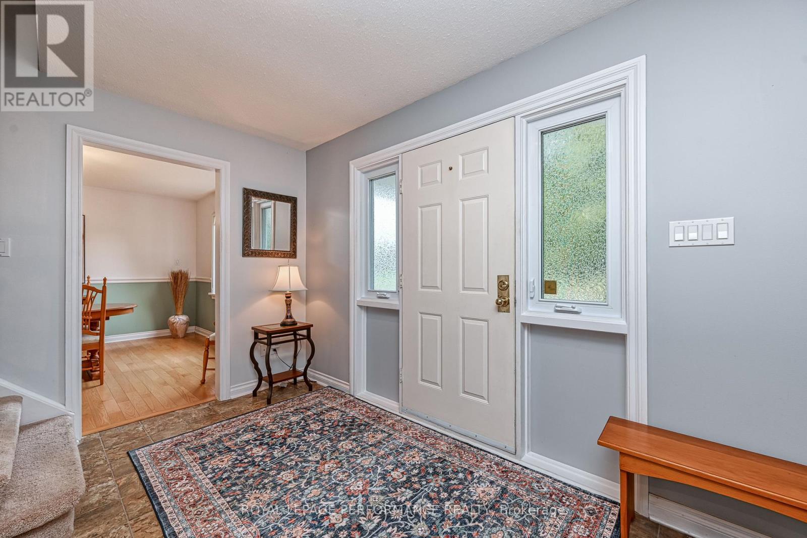1524 Blue Rock Avenue, Ottawa, Ontario  K0A 2E0 - Photo 4 - X12421568