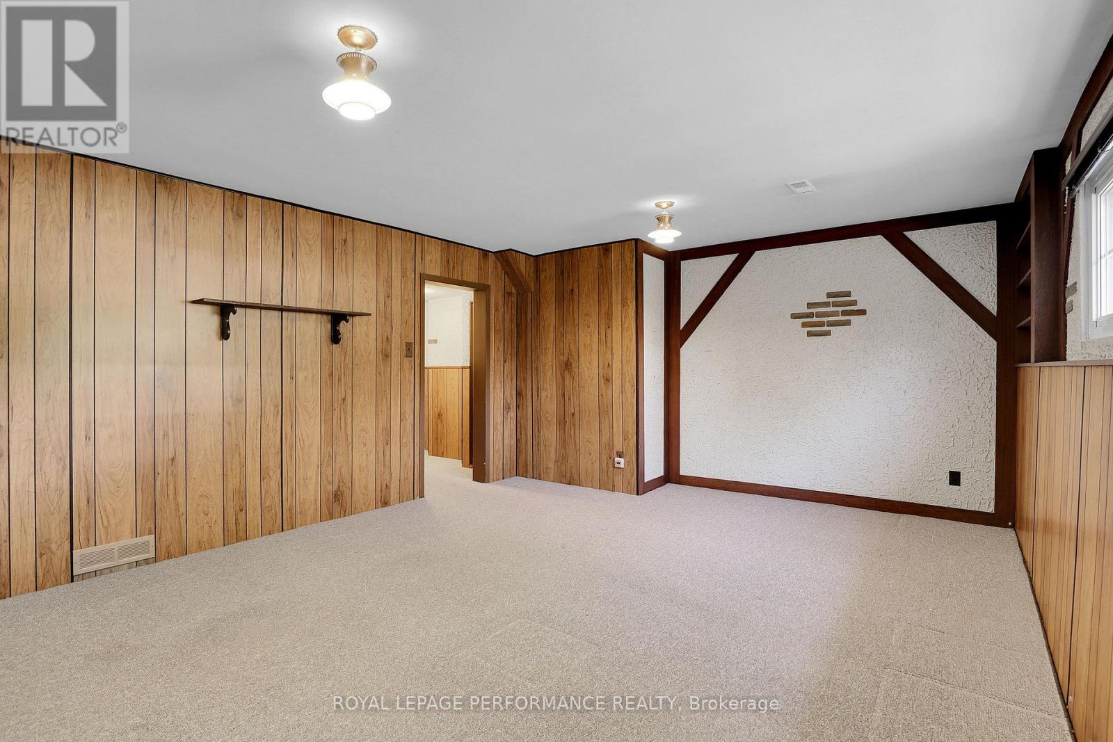 2337 Samuel Drive, Ottawa, Ontario  K1G 3C3 - Photo 24 - X12421611