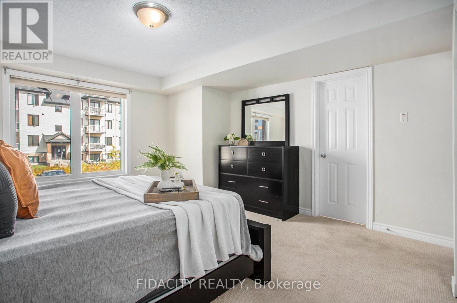4 - 215 Bluestone Private, Ottawa, Ontario  K4A 0X7 - Photo 14 - X12421612