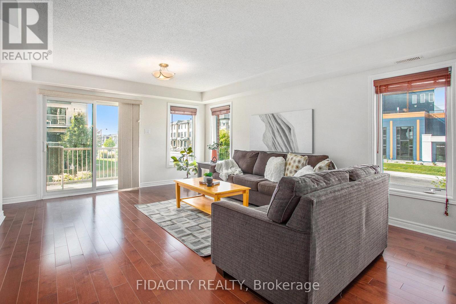 4 - 215 Bluestone Private, Ottawa, Ontario  K4A 0X7 - Photo 3 - X12421612