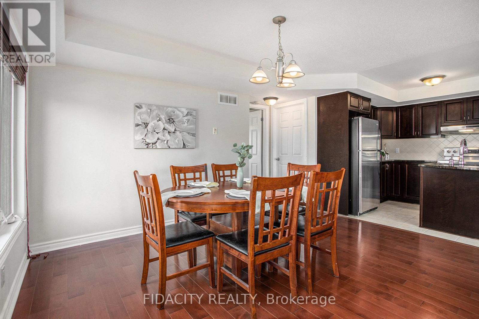 4 - 215 Bluestone Private, Ottawa, Ontario  K4A 0X7 - Photo 8 - X12421612