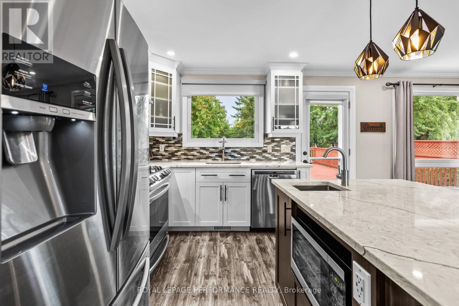122 Maple Grove Street, Russell, Ontario  K0A 1W0 - Photo 20 - X12421629