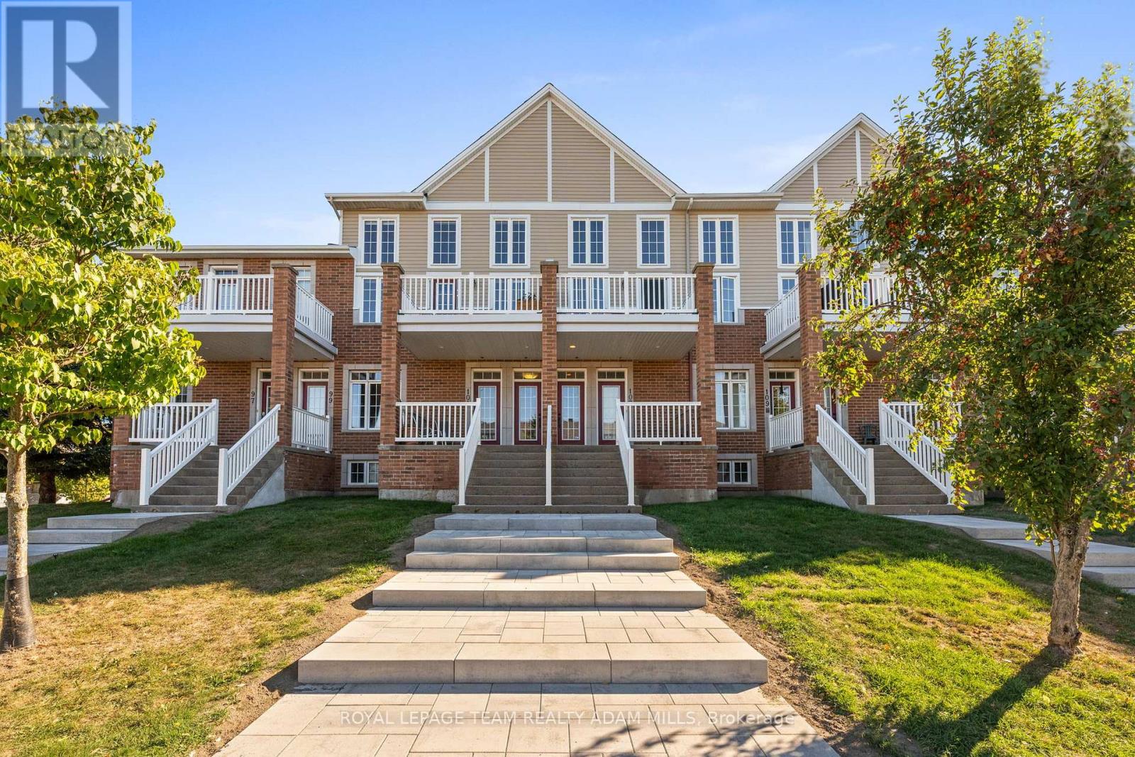 24 - 103 EYE BRIGHT CRESCENT, Ottawa, Ontario