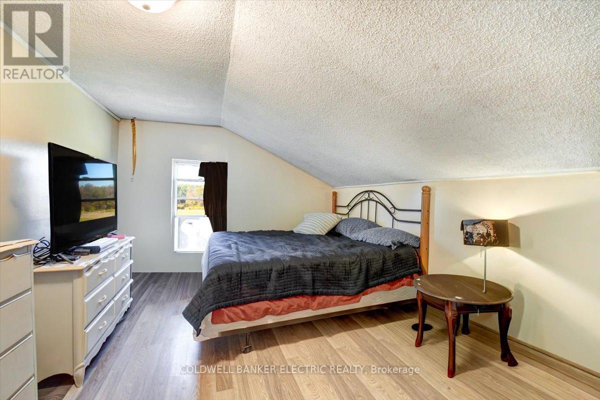 450 Thomasburg Road, Centre Hastings, Ontario  K0K 3H0 - Photo 21 - X12397165