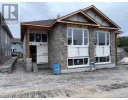 12 MEADOW WOOD COURT, North Bay, Ontario