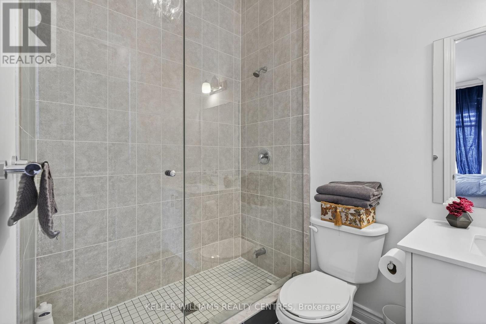 10 Larkin Avenue, King, Ontario  L7B 0N8 - Photo 34 - N12421451