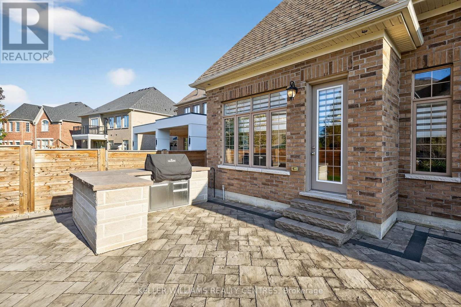 10 Larkin Avenue, King, Ontario  L7B 0N8 - Photo 47 - N12421451