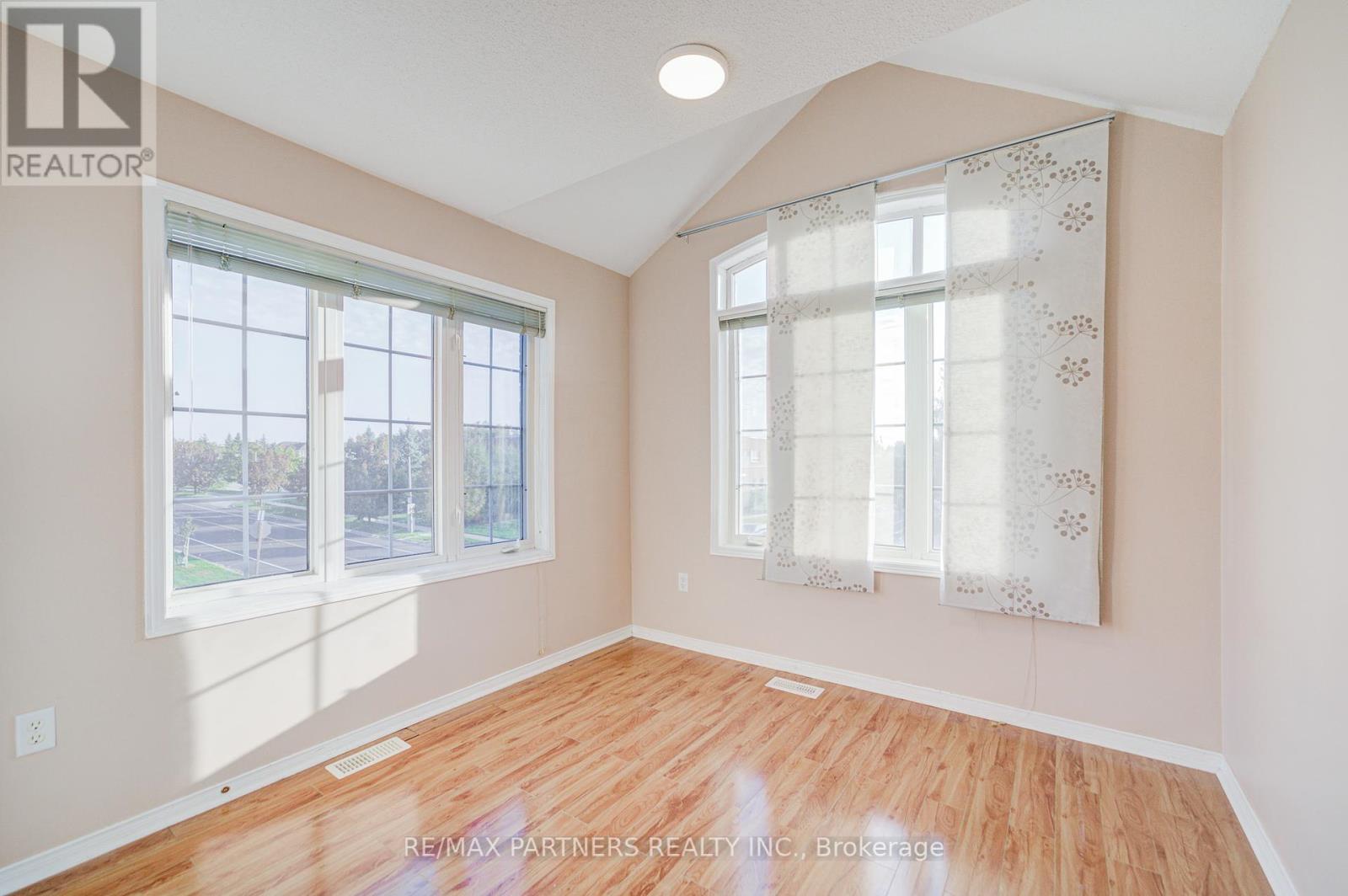 496 The Bridle Walk, Markham (Berczy), Ontario  L6C 2Y3 - Photo 29 - N12421497
