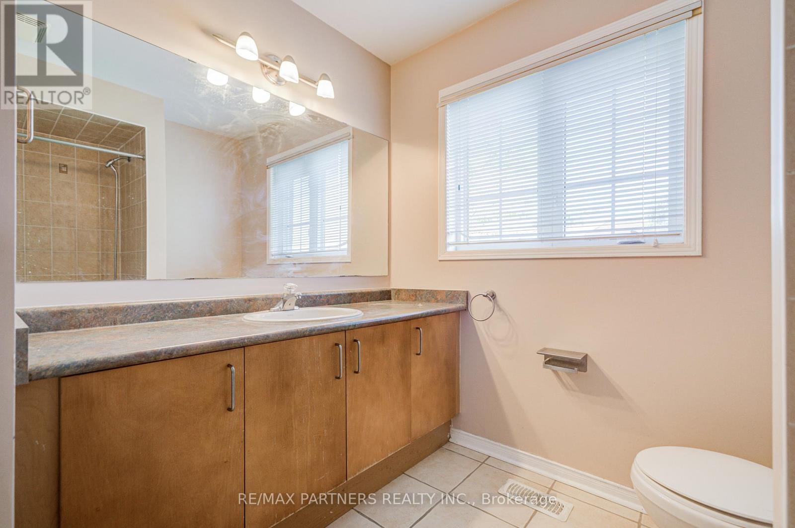 496 The Bridle Walk, Markham (Berczy), Ontario  L6C 2Y3 - Photo 31 - N12421497