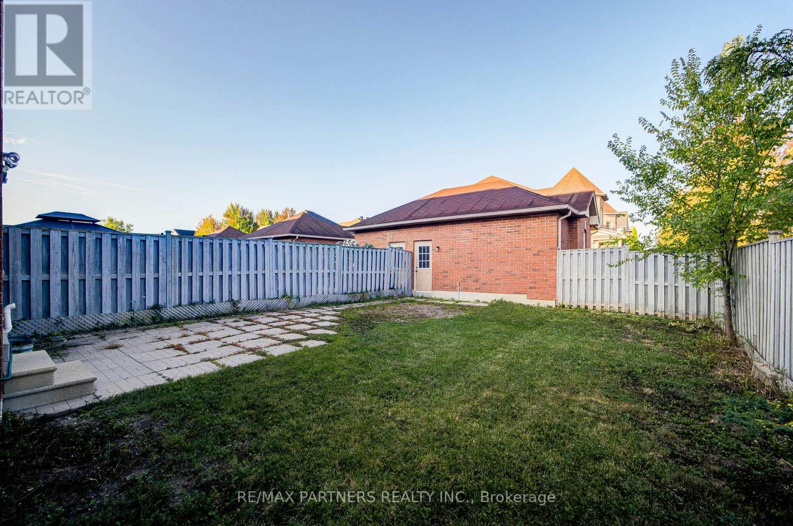 496 The Bridle Walk, Markham (Berczy), Ontario  L6C 2Y3 - Photo 34 - N12421497