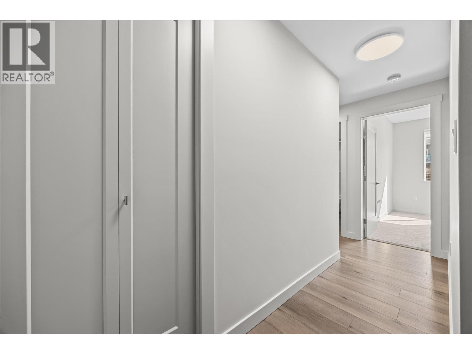 3638 Mission Springs Drive Unit# 301 Kelowna Photo 13