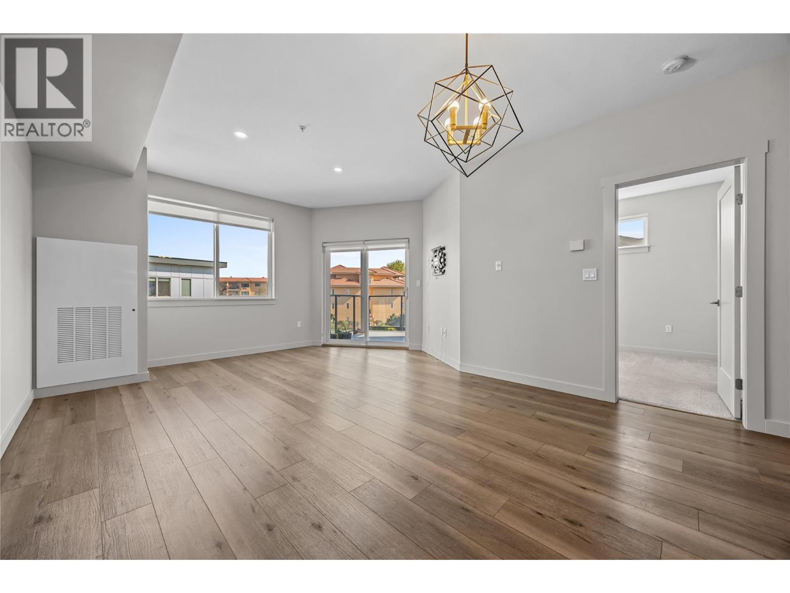 3638 Mission Springs Drive Unit# 301 Kelowna Photo 3