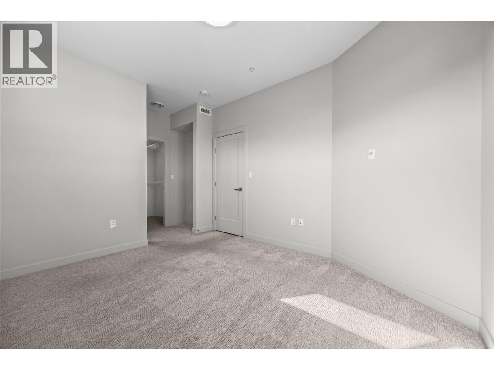3638 Mission Springs Drive Unit# 301 Kelowna Photo 5