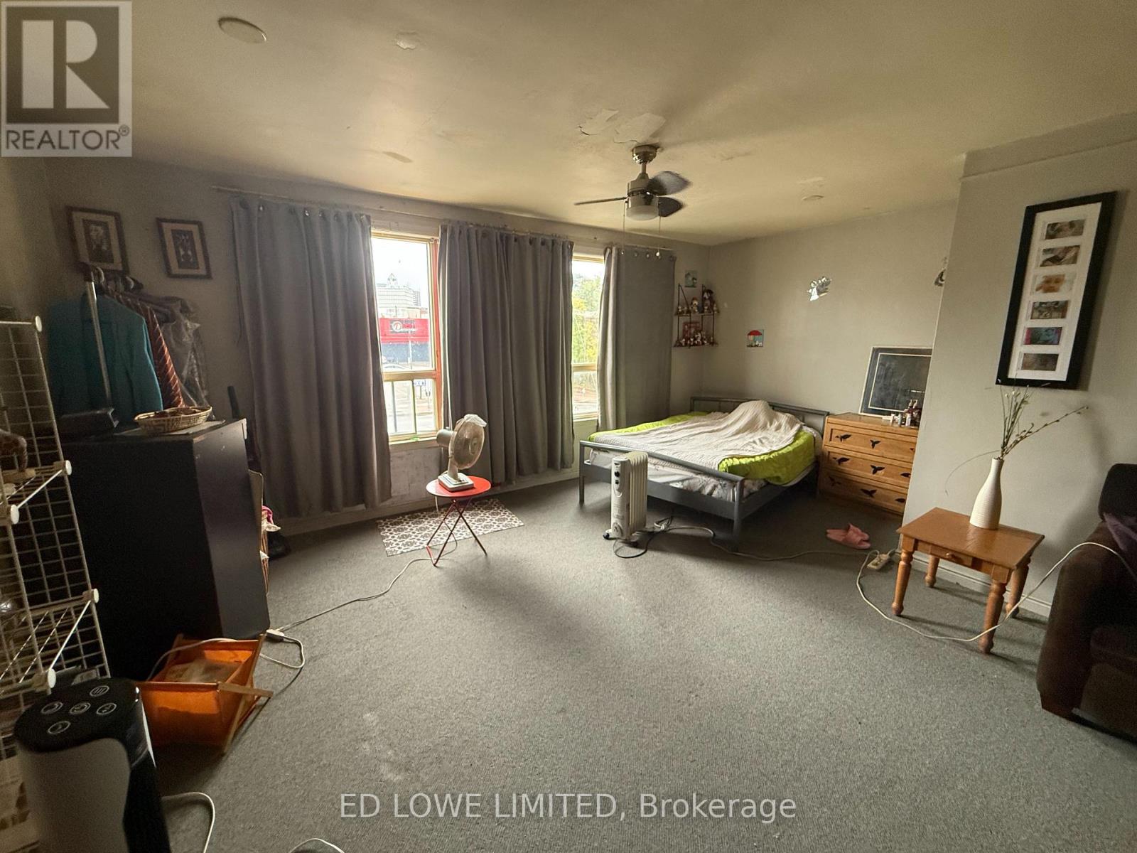C & D - 54 Maple Avenue, Barrie (City Centre), Ontario  L4N 1R8 - Photo 22 - S12421438