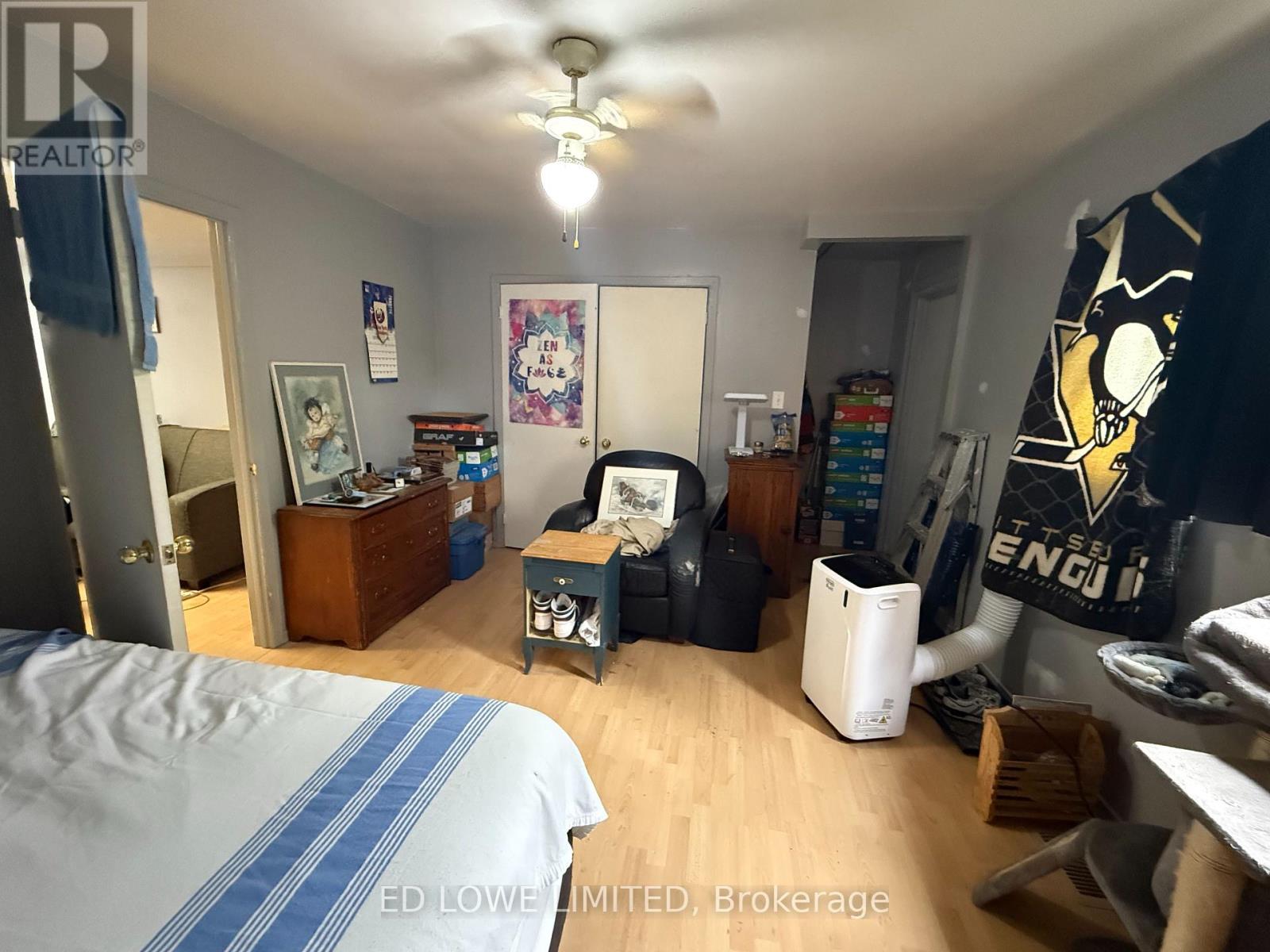 C & D - 54 Maple Avenue, Barrie (City Centre), Ontario  L4N 1R8 - Photo 27 - S12421438