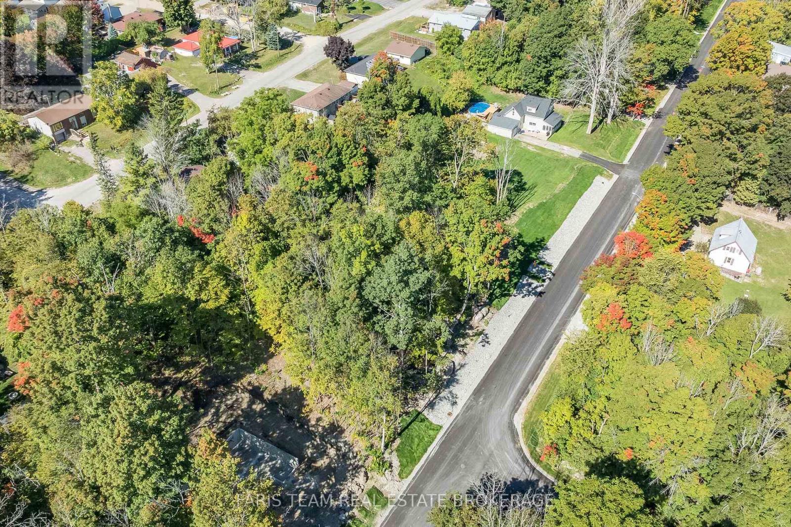 Lot 86 Fifth Avenue, Tay, Ontario  L0K 1R0 - Photo 3 - S12421464