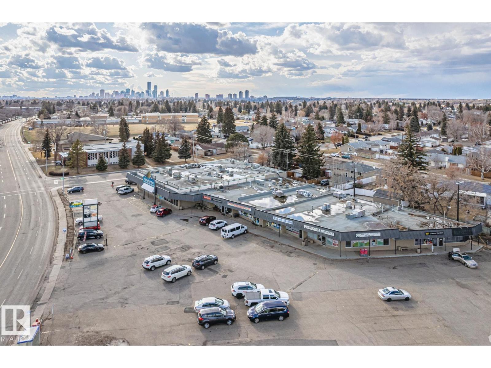 5008 5036 106 Av Nw Nw, Edmonton, Alberta  T6A 1E9 - Photo 1 - E4459060