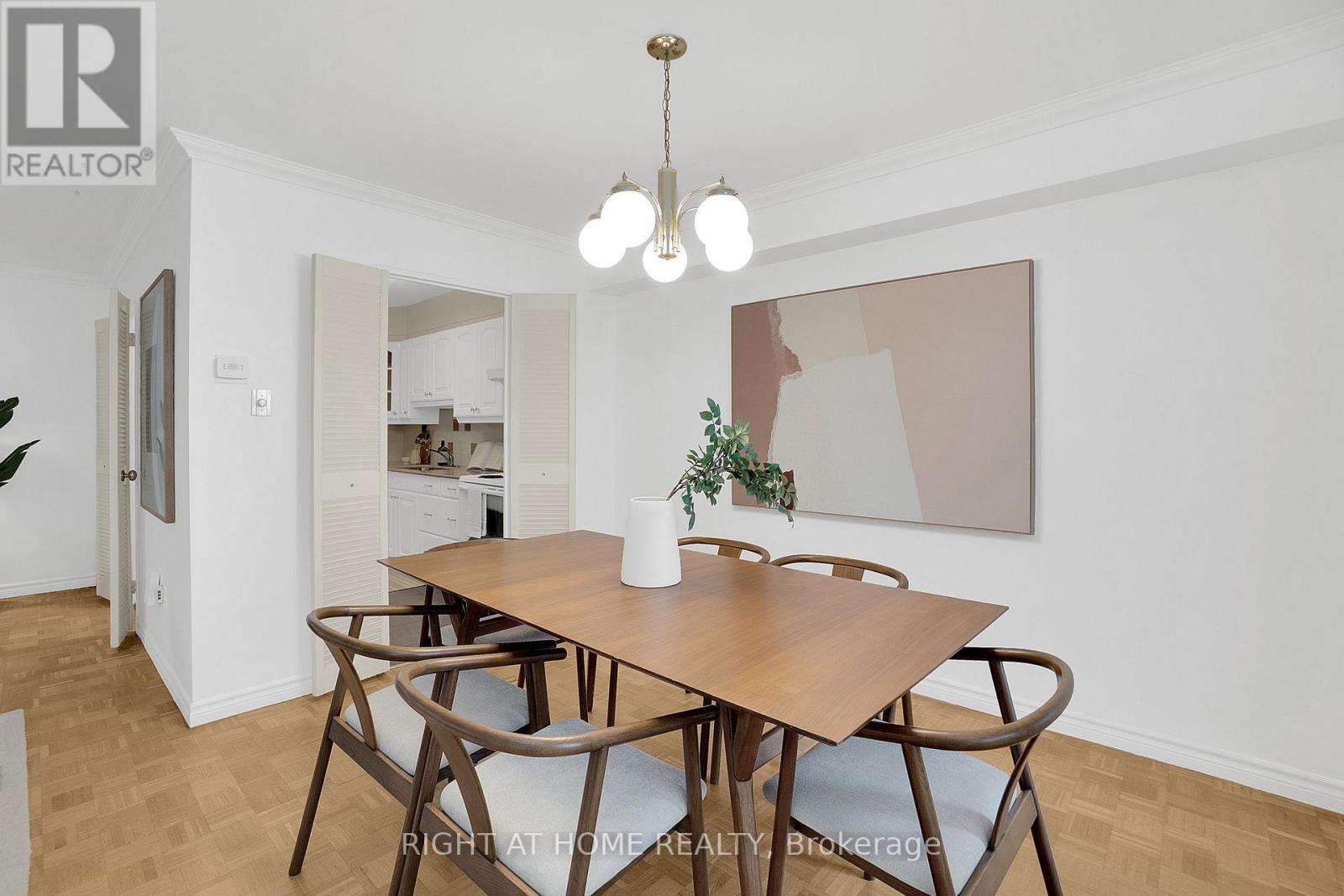 2101 - 360 Ridelle Avenue, Toronto, Ontario  M6B 1K1 - Photo 8 - W12421433