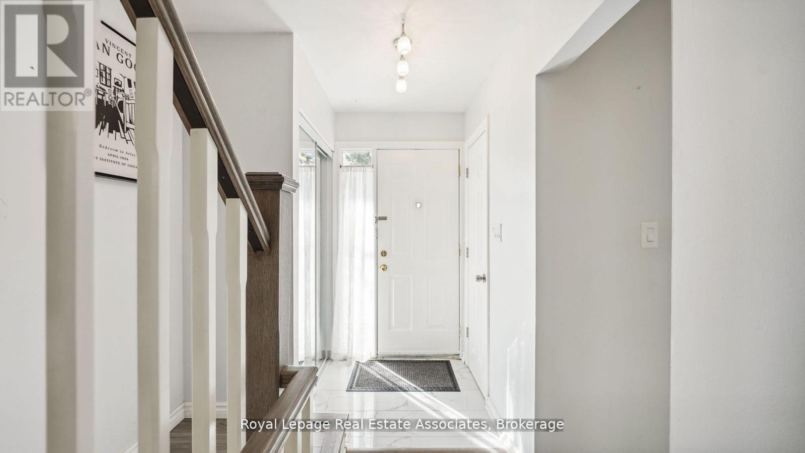 20 - 6855 Glen Erin Drive, Mississauga (Meadowvale), Ontario  L5N 1P6 - Photo 2 - W12421458
