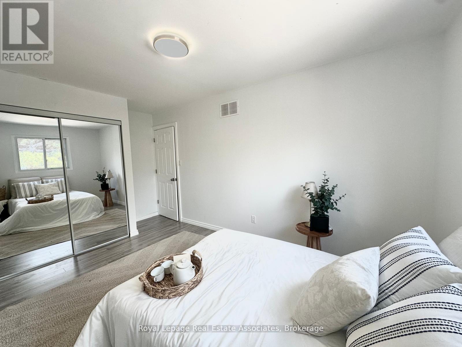 20 - 6855 Glen Erin Drive, Mississauga (Meadowvale), Ontario  L5N 1P6 - Photo 23 - W12421458