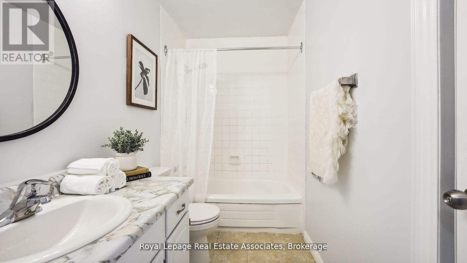 20 - 6855 Glen Erin Drive, Mississauga (Meadowvale), Ontario  L5N 1P6 - Photo 27 - W12421458